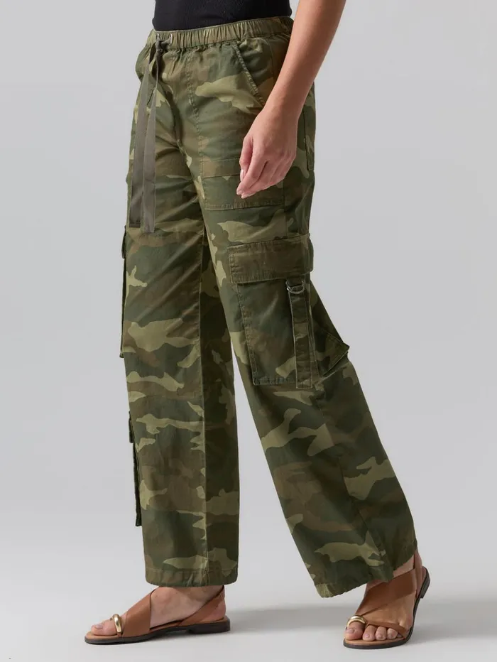 Sanctuary Clothing Pants Women Cargo Parachute High Rise Pant Renew Camo