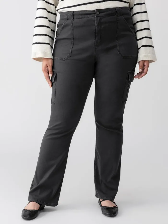 Sanctuary Clothing Pants Women Sculpted Hayden Bootcut Standard Rise Pant Black Inclusive Collection