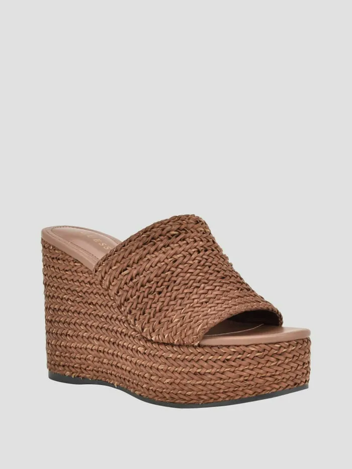 Sandals Women GUESS Yenisa Woven Wedged Sandals Medium Brown