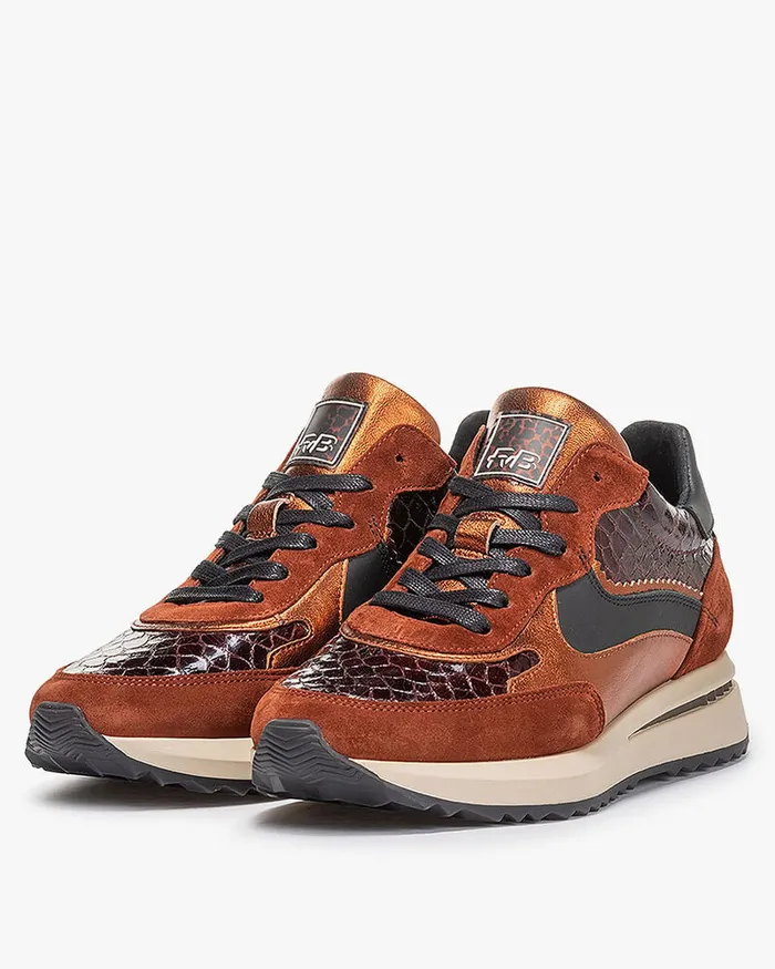 Sneakers Women Floris Van Bommel Sumi 0901 Patentleather