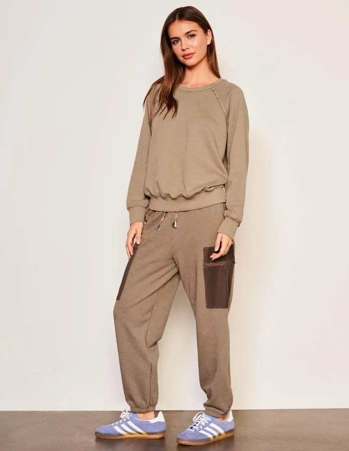 Sundry Clothing Sweatshirts Women Women039s Raglan Sweatshirt In Fern Fern