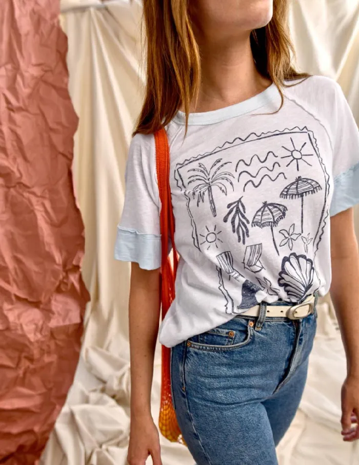 Sundry Clothing Tees Women Women039s French Cafe Boyfriend Tee In Optic White Optic White Sundry Clothing Tees Women Women039s French Cafe Boyfriend Tee In Optic White Optic White
