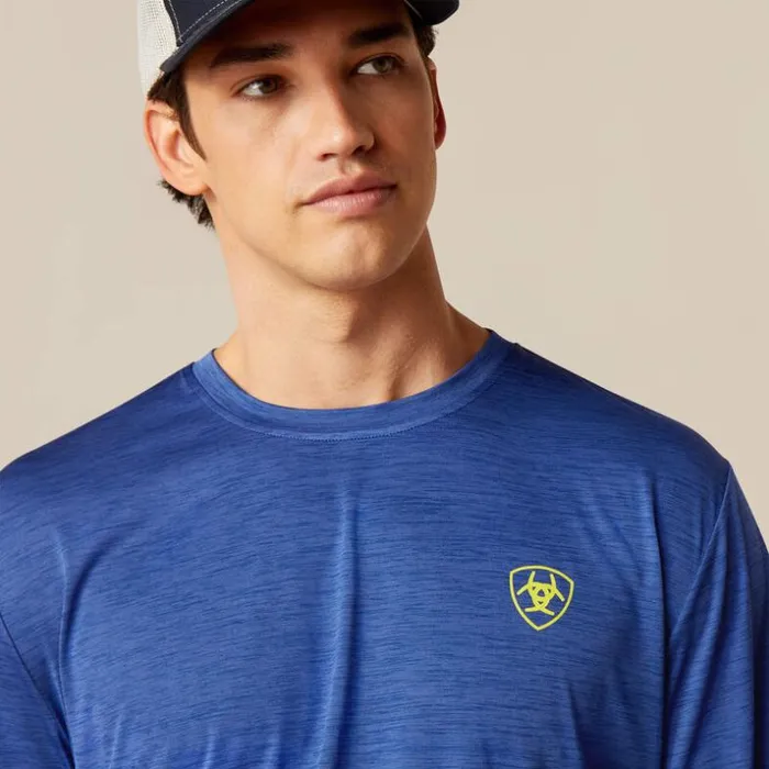 TShirts and Polos Men Ariat Charger Gradient Badge TShirt Blue Depths TShirts and Polos Men Ariat Charger Gradient Badge TShirt Blue Depths