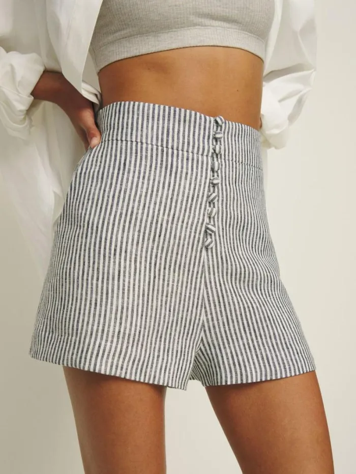 The Reformation Baylor Linen Short Vineyard 8211 Clothing