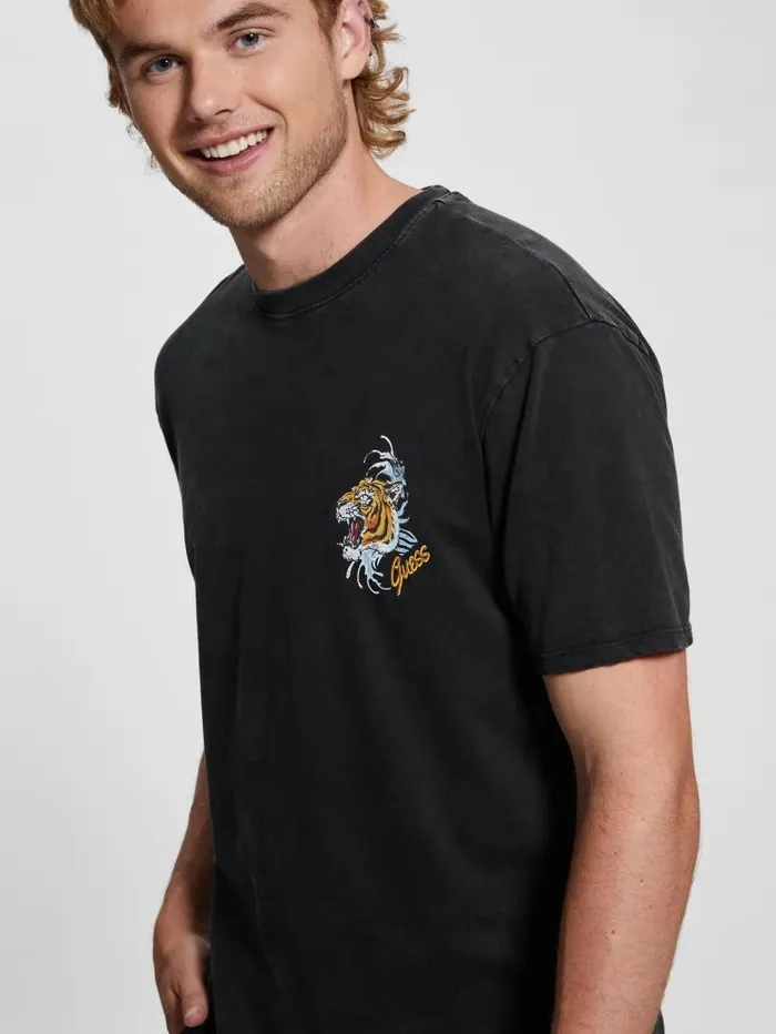 Tiger Wave Tee Jet Black Multi TShirts and Tanks GUESS Men Tiger Wave Tee Jet Black Multi TShirts and Tanks GUESS Men