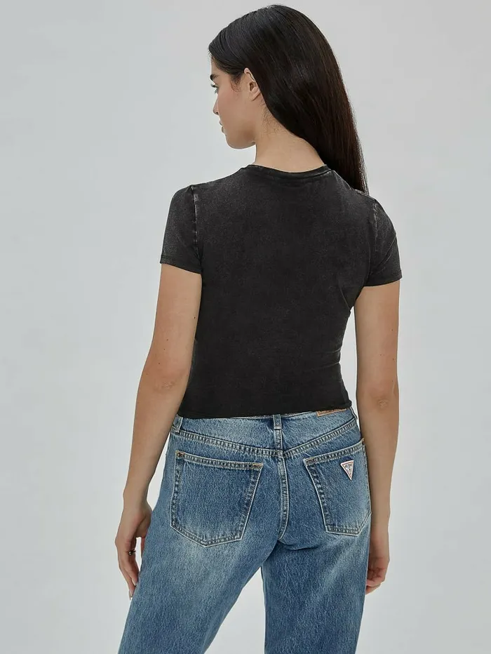 Tops GUESS Women GUESS Originals Vintage Triangle Baby Tee Jet Black Multi Tops GUESS Women GUESS Originals Vintage Triangle Baby Tee Jet Black Multi