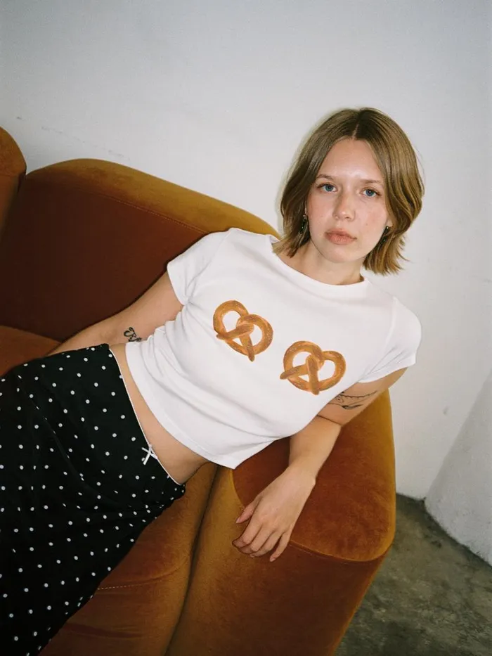 Women Alex Tee Pretzels Lisa Says Gah Graphic Tees