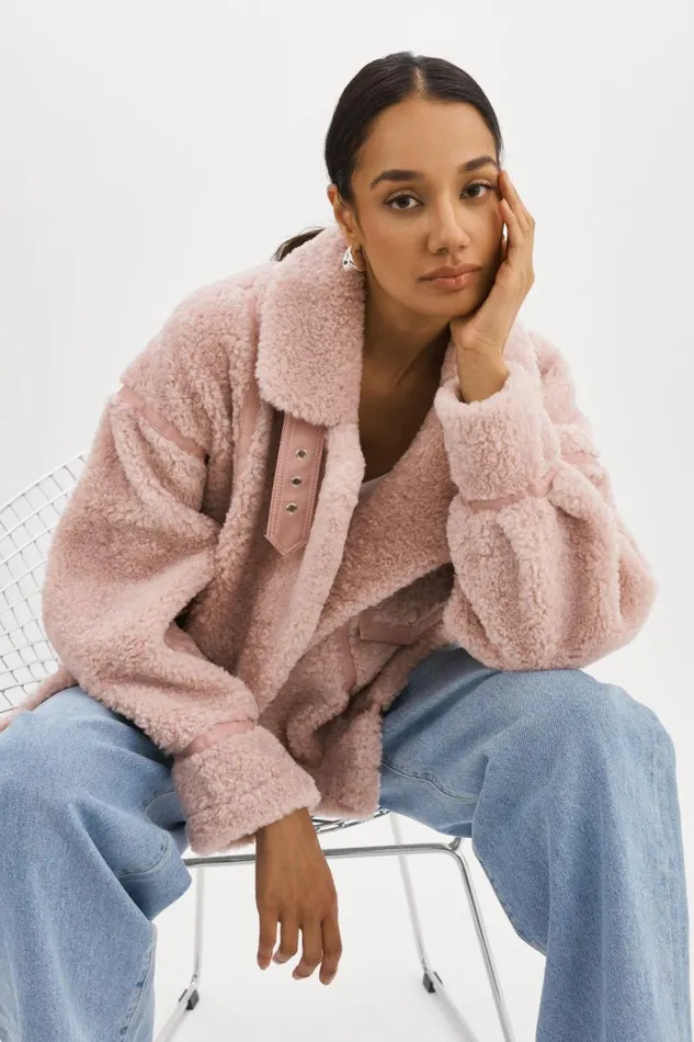 Women BADU Oversized Faux Shearling Jacket Light Pink LAMARQUE Sherpa