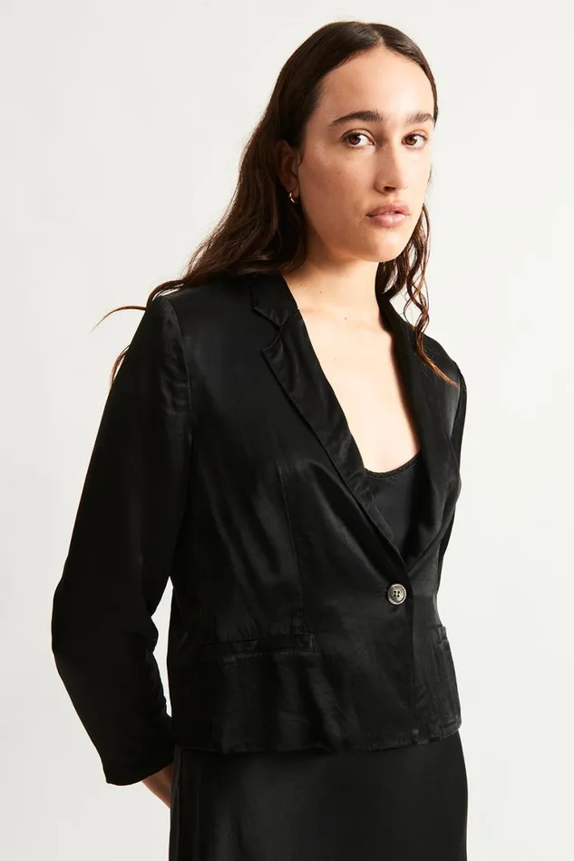 Women Black Avalon Jacket Raquel Allegra Jackets
