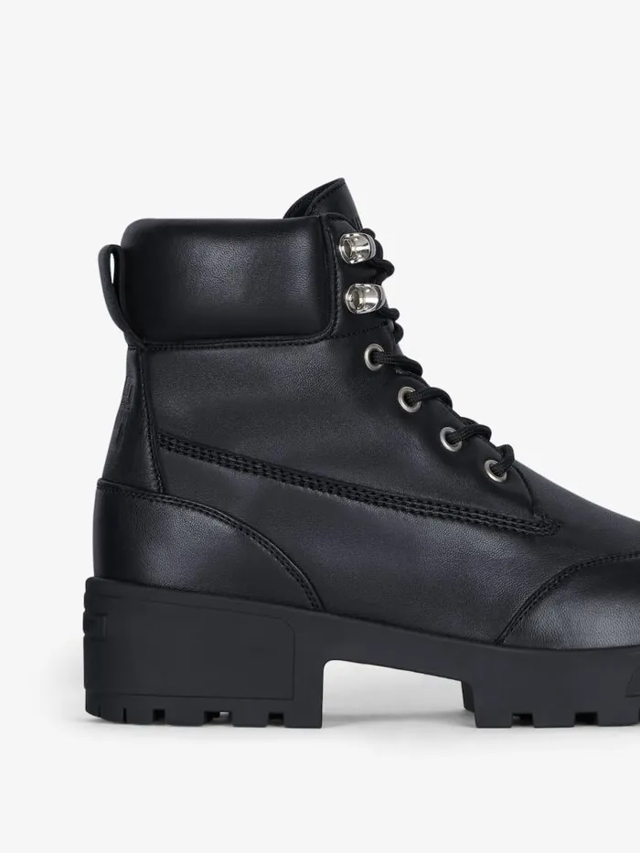 Women Boots and Booties Givenchy Trekker Ankle Workboots In Leather Black Women Boots and Booties Givenchy Trekker Ankle Workboots In Leather Black
