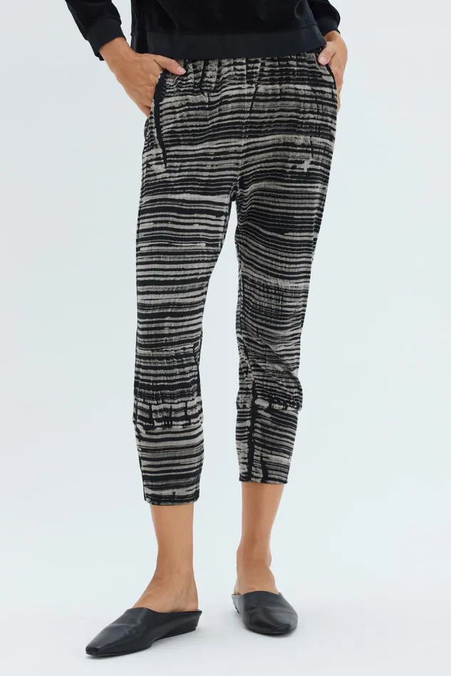 Women Brush Black Jezebel Pant Raquel Allegra Sweaters and Knits