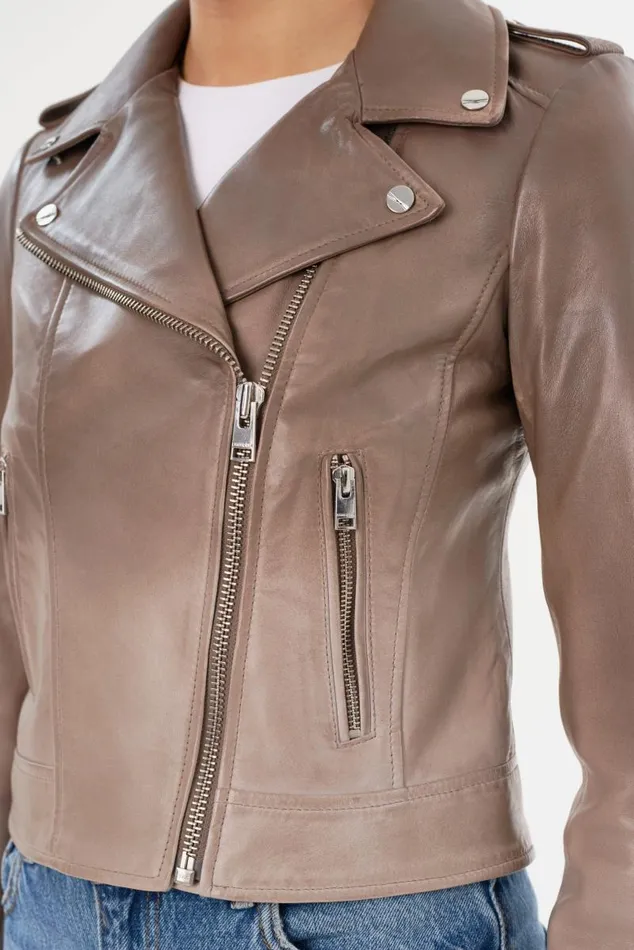 Women DONNA Iconic Leather Biker Jacket Desert Gradient LAMARQUE Leather Jackets Women DONNA Iconic Leather Biker Jacket Desert Gradient LAMARQUE Leather Jackets