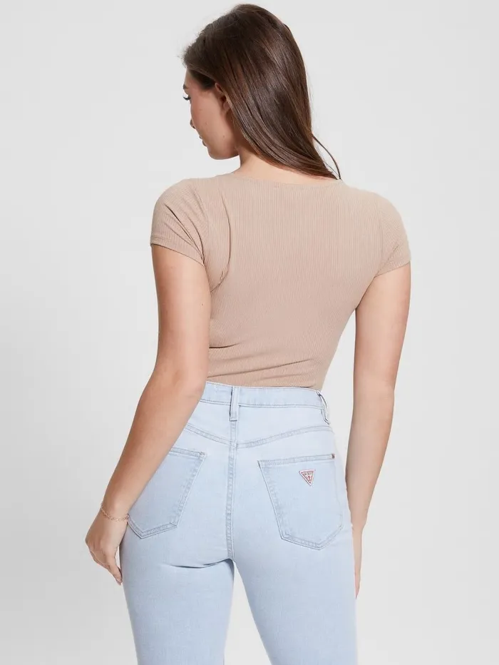 Women Eco Karlee Henley Tee Light Rum Tops GUESS Women Eco Karlee Henley Tee Light Rum Tops GUESS