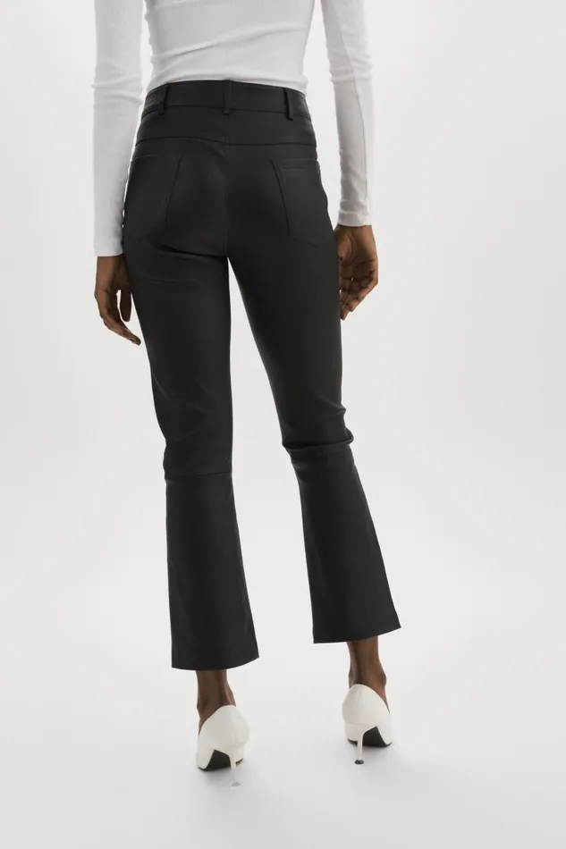 Women FARIS Stretch Leather Pants Black LAMARQUE Pants and Shorts Women FARIS Stretch Leather Pants Black LAMARQUE Pants and Shorts