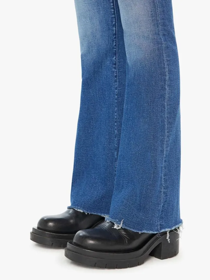 Women Flare Mother Denim The Cruiser Sneak Fray Wash Hike Hike Baby