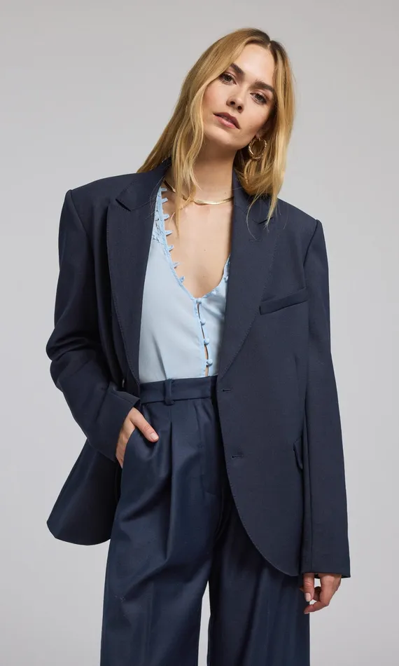 Women Generation Love Clothing Blazers and Jackets Martine Suiting Blazer Navy