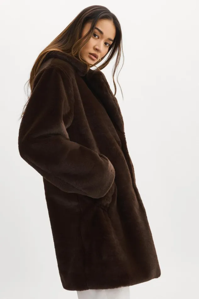 Women LINNEA Faux Fur Coat Bitter Chocolate LAMARQUE Faux Fur Women LINNEA Faux Fur Coat Bitter Chocolate LAMARQUE Faux Fur