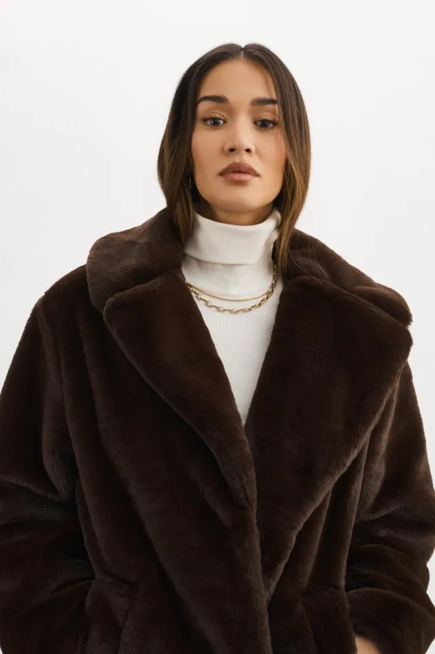Women LINNEA Faux Fur Coat Bitter Chocolate LAMARQUE Faux Fur Women LINNEA Faux Fur Coat Bitter Chocolate LAMARQUE Faux Fur