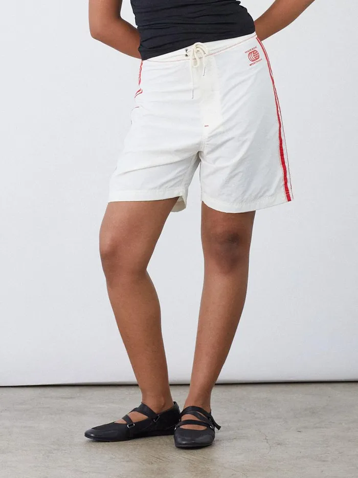 Women Made Some Long Shorts Cream and Red Lisa Says Gah Shorts