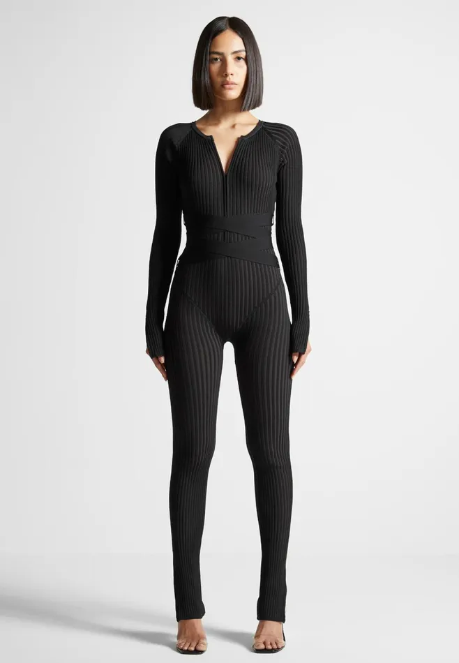 Women Manire De Voir Knitted Two Tone Jumpsuit With Belt Black