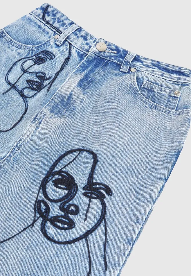 Women Manire De Voir Line Art Boyfriend Jeans Mid Blue