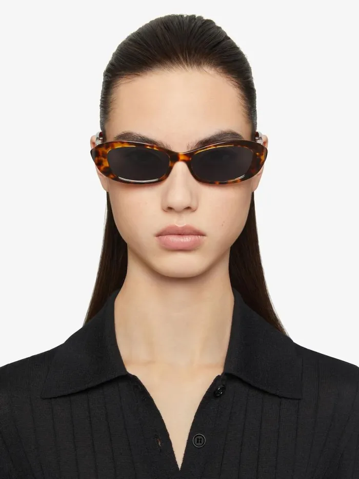 WomenMen Sunglasses Givenchy Show Unisex Sunglasses In Acetate Havanna WomenMen Sunglasses Givenchy Show Unisex Sunglasses In Acetate Havanna