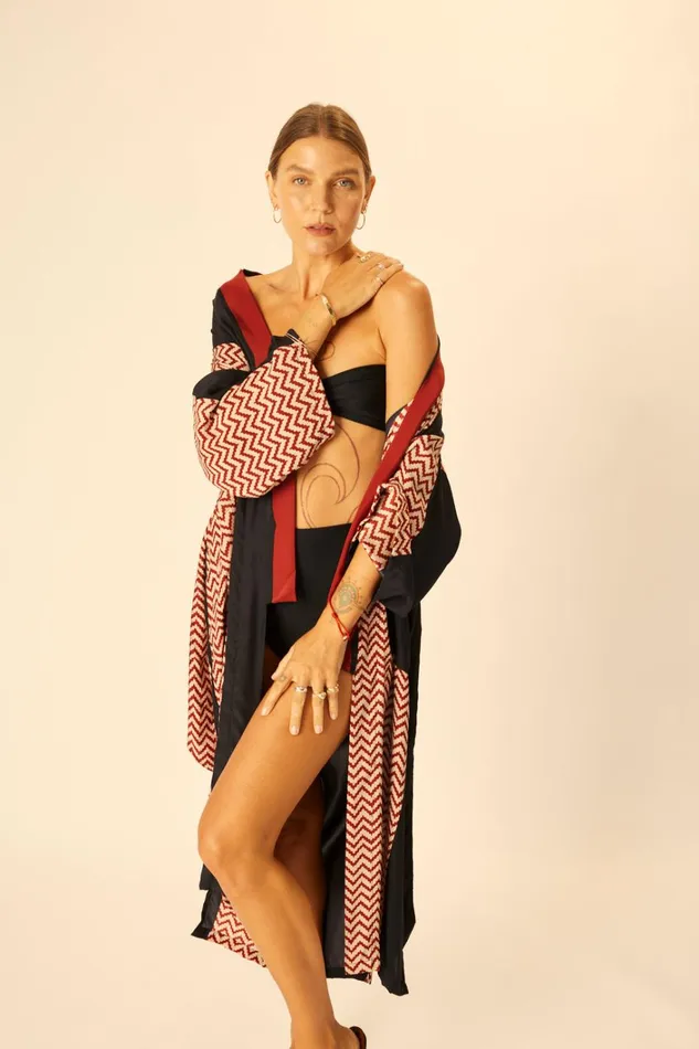 Women Natalie Martin CoverUps Diane Long Robe Block Zigzag Noire