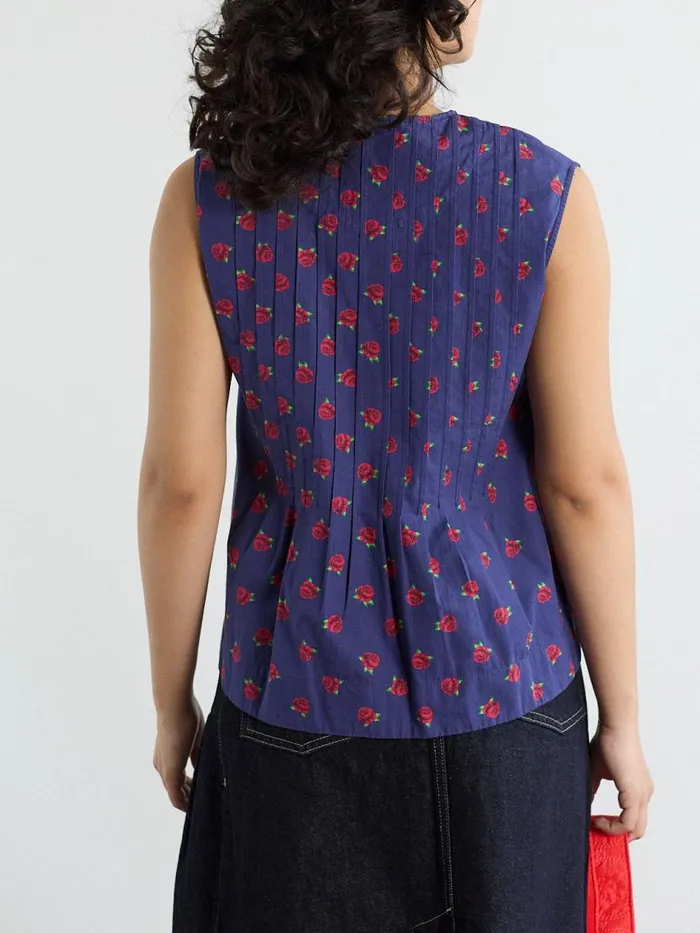 Women Nora Pin Tuck Blouse Rose Print Lisa Says Gah Blouses
