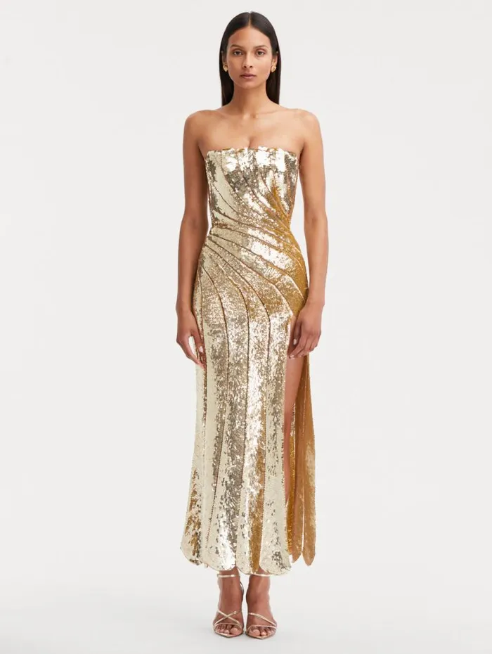 Women Oscar De La Renta Gowns and Caftans Sequin Wave and Scallop Detail Dress Gold Women Oscar De La Renta Gowns and Caftans Sequin Wave and Scallop Detail Dress Gold