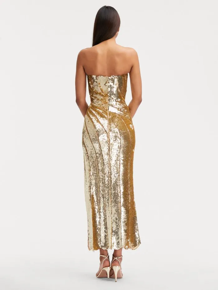 Women Oscar De La Renta Gowns and Caftans Sequin Wave and Scallop Detail Dress Gold Women Oscar De La Renta Gowns and Caftans Sequin Wave and Scallop Detail Dress Gold