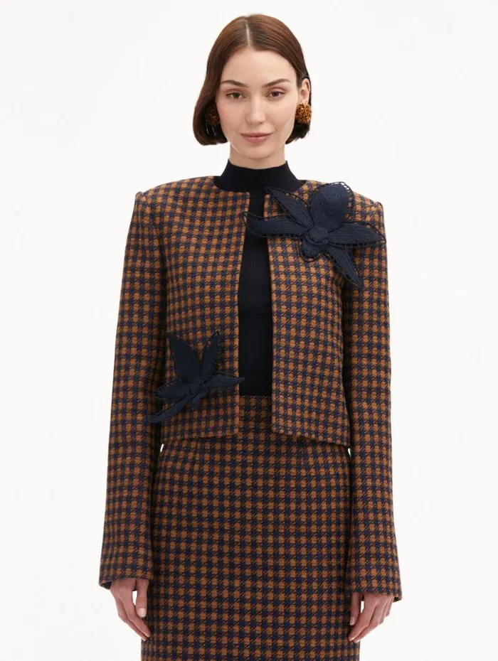 Women Oscar De La Renta Jackets and Coats Check Tweed Orchid Embroidered Jacket Cognac Navy Women Oscar De La Renta Jackets and Coats Check Tweed Orchid Embroidered Jacket Cognac Navy
