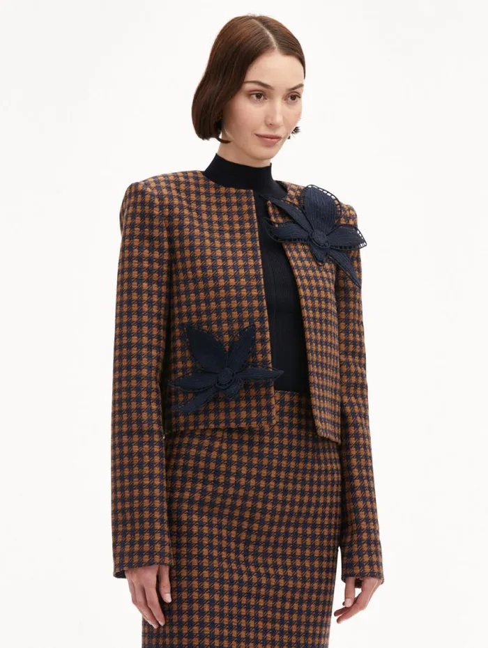 Women Oscar De La Renta Jackets and Coats Check Tweed Orchid Embroidered Jacket Cognac Navy Women Oscar De La Renta Jackets and Coats Check Tweed Orchid Embroidered Jacket Cognac Navy