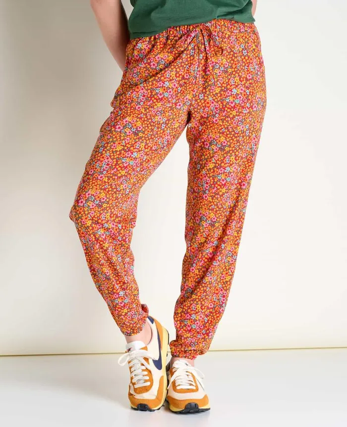 Women Pants Toad and Co Sunkissed Jogger Taffy Micro Floral Print