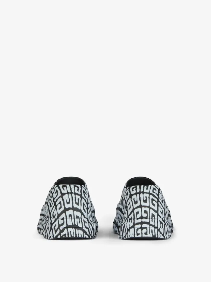 Women Slides and Sandals Givenchy Marshmallow Sandals In Rubber With Tag Effect 4G Print Blackwhite