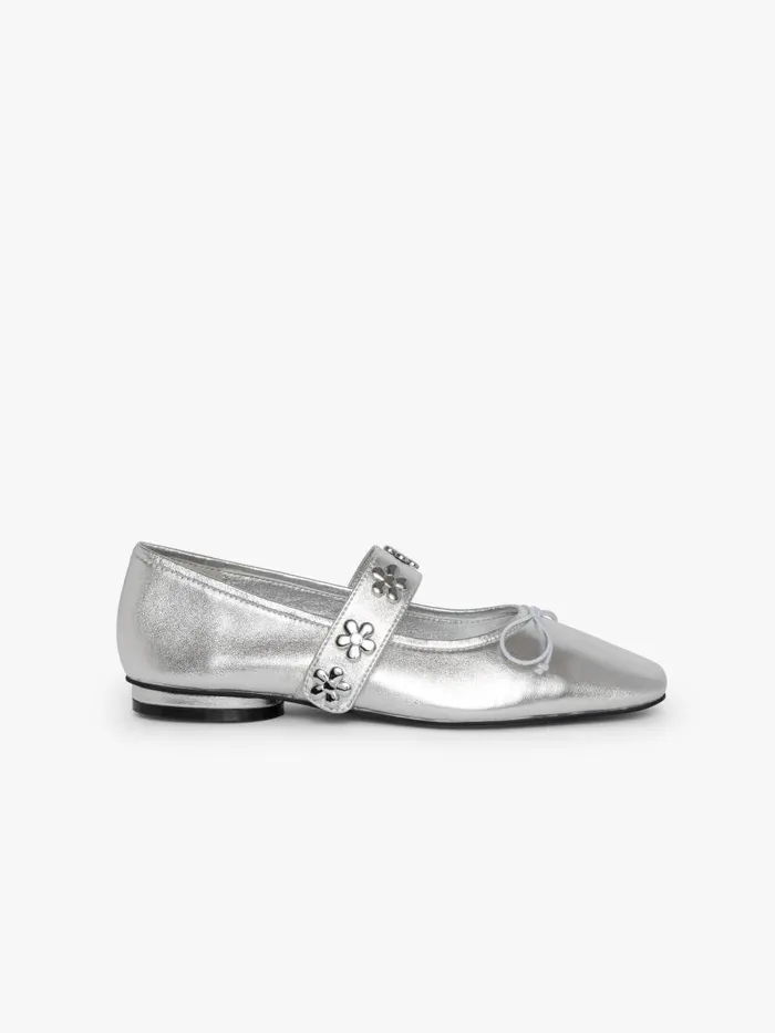 Women Sylvie Ballet Flat Silver Lisa Says Gah Flats