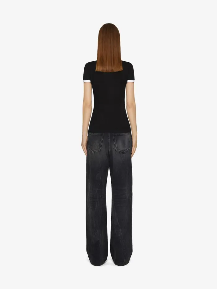 Women TShirts Givenchy GIVENCHY Archetype Slim Fit Tshirt In Cotton Blackwhite