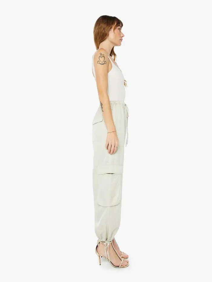 Women Wide Leg Mother Denim Joline Cargo Pants Pistachio